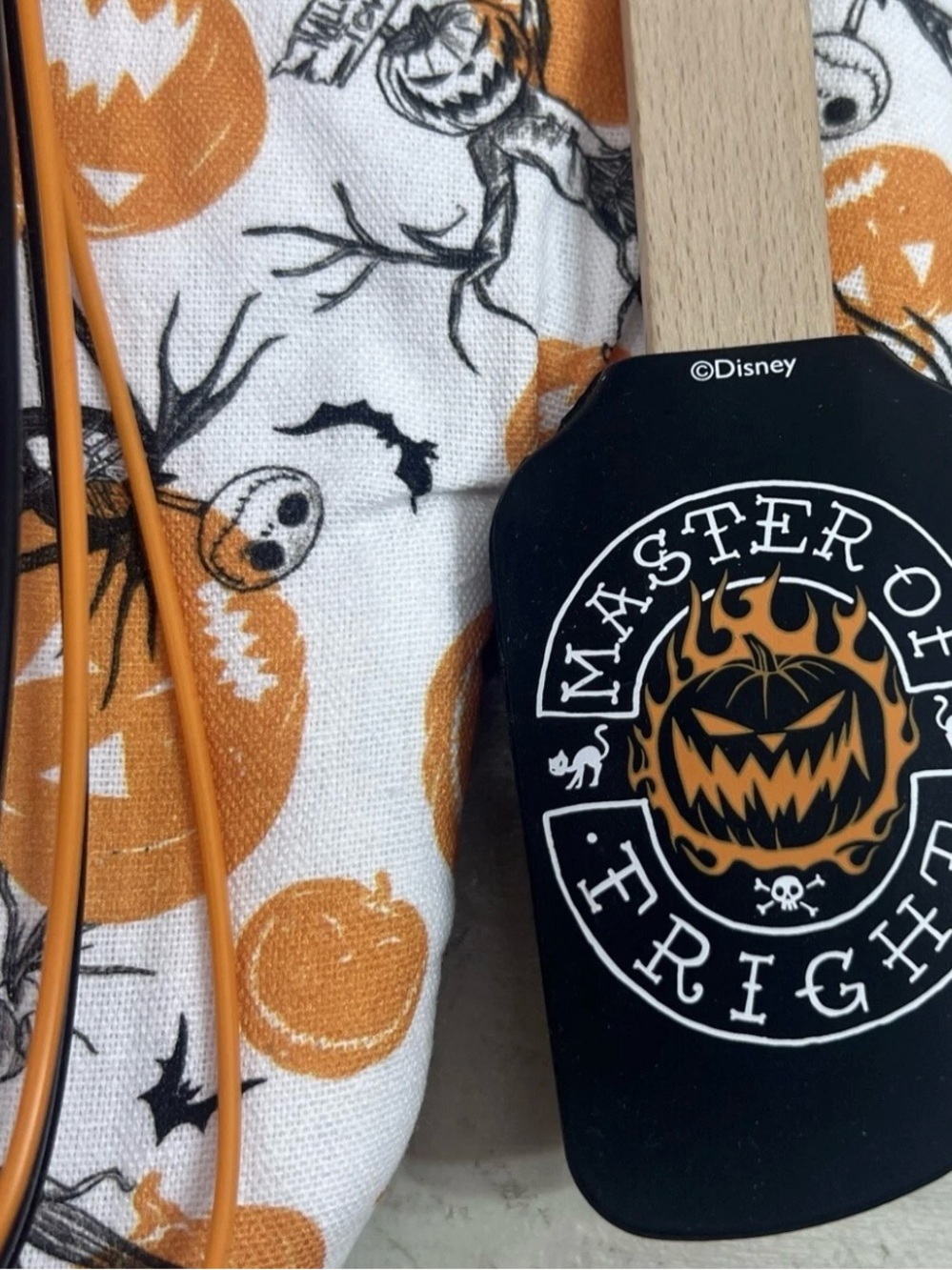 Disney The Nightmare Before Christmas Kitchen Tool Set - Orange & Black - Picture 2 of 5